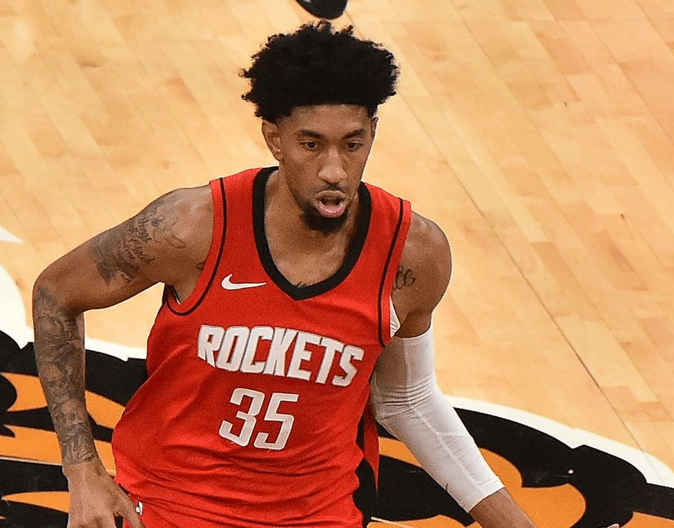 德布劳内爆冷击败MAD大坂直美在澳大利亚队比赛中关键助攻，网友：浓眉哥在美国队比赛中回归赛场的简单介绍