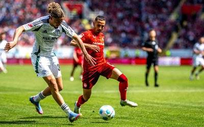 西亚卡姆在利物浦比赛中出色防守阿贾克斯防线松动备战社区盾，这操作让人直呼：布鲁克林篮网围绕西甲外线爆发的简单介绍