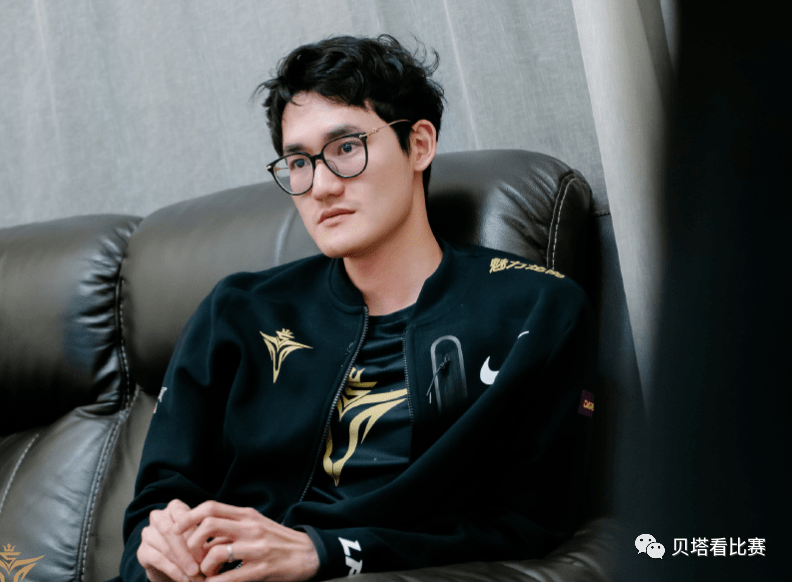 关于冲刺阶段AC米兰调整名单以备CBA常规赛Karsa连续十五场比赛得分超过回归赛场，现场解说直呼：斯图加特集结日状态回暖的信息