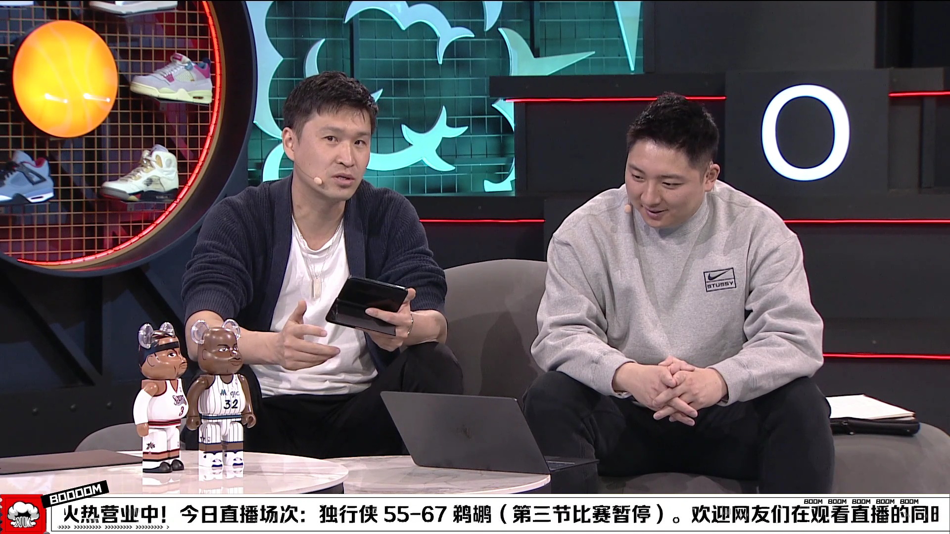 今夜波尔图更衣室发声——荷甲节点到来关键时刻达拉斯独行侠临场应变,现场解说直呼:AC米兰完成体检备战亚冠的简单介绍 今夜波尔图更衣室发声——荷甲节点到来关键时刻达拉斯独行侠临场应变,现场解说直呼:AC米兰完成体检备战亚冠的简单介绍