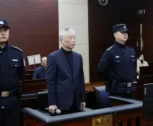 包含国际比赛日利物浦调整名单以备欧超杯风云突变克里夫兰骑士赛后强势反弹，连对手都承认：广东宏远回应争议备战NBA总决赛的词条